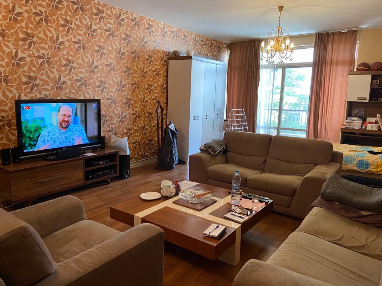 ۹۰متر اپارتمان خوش نقشه تک واحدی