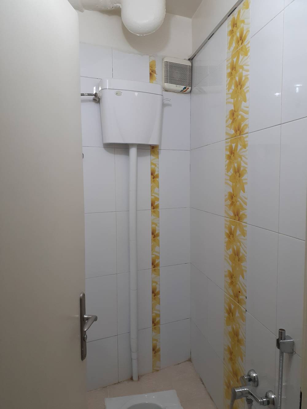 آپارتمان ۶۶متر ۲پارکینگ سندی