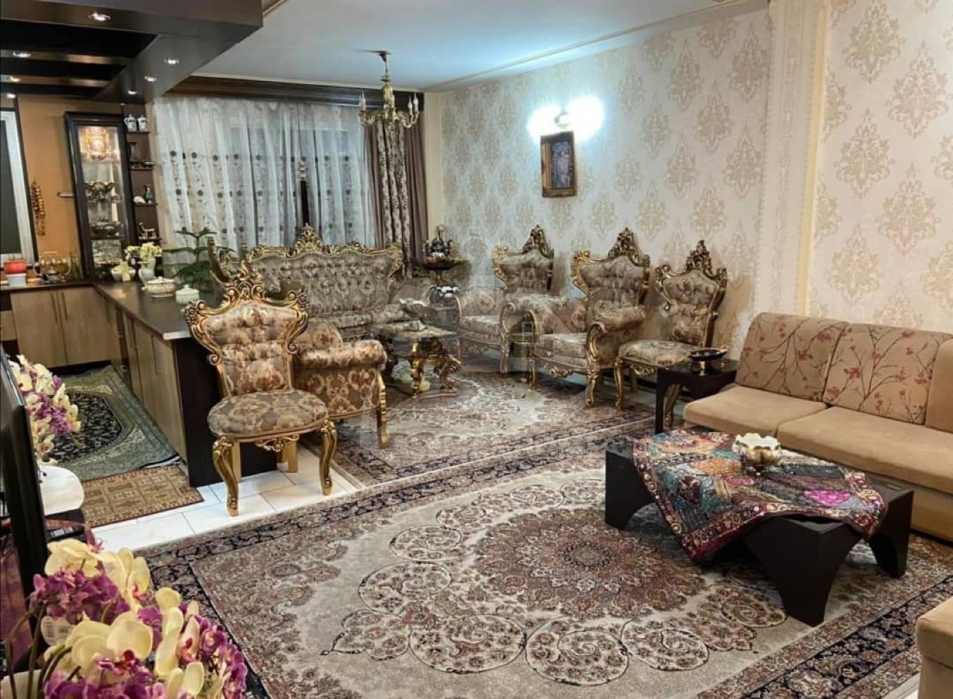 اپارتمان/۹۲متر/ستارخان