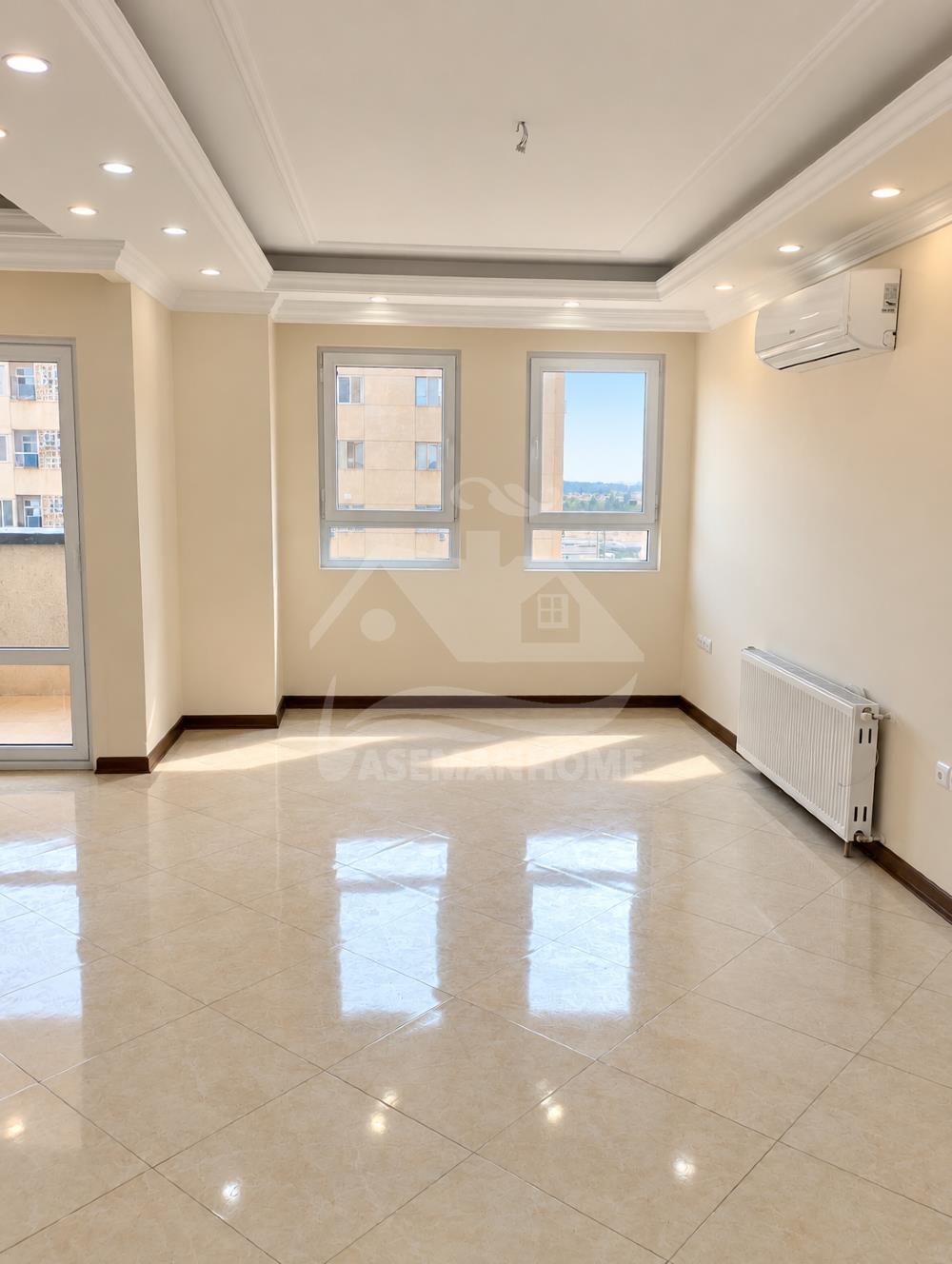 94 متر دریاچه چیتگر 