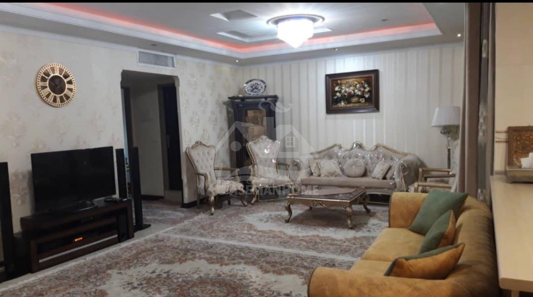 ۸۱متر اپارتمان فول امکانات خوش نقشه