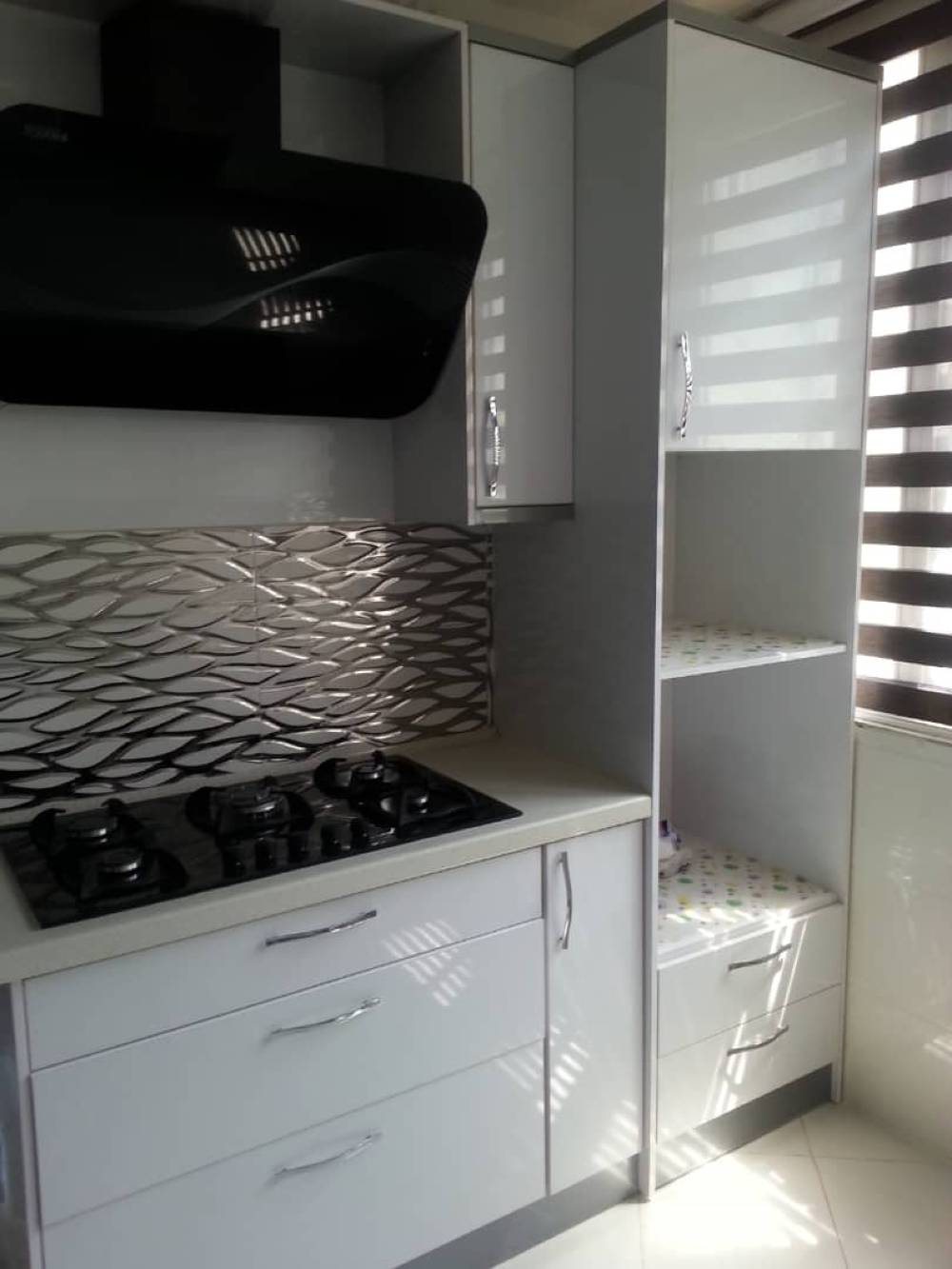 ۹۳متر/۲خواب/قلب ستارخان