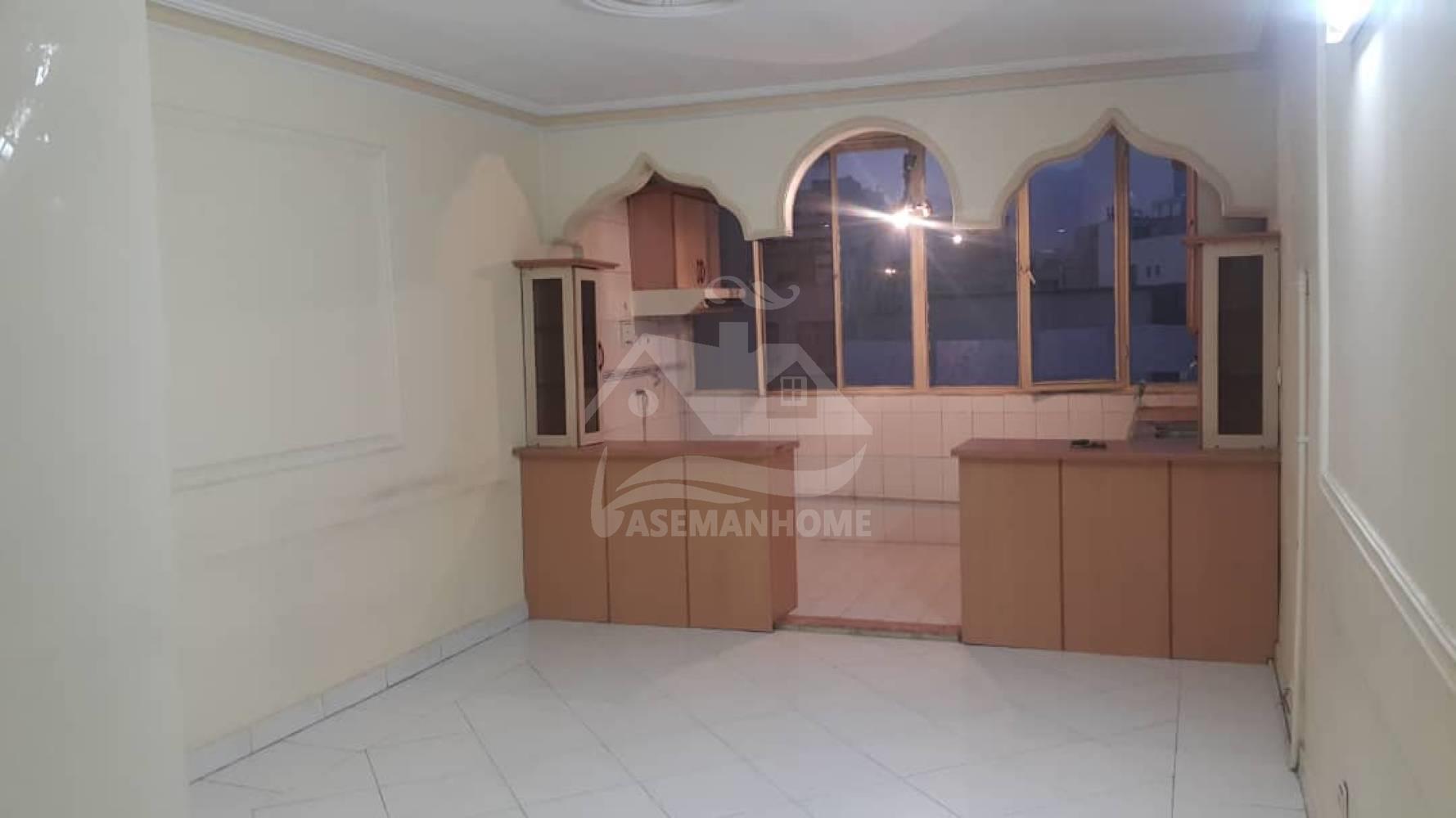 ۵۰متر، شمال استادمعین، پارکینگدار