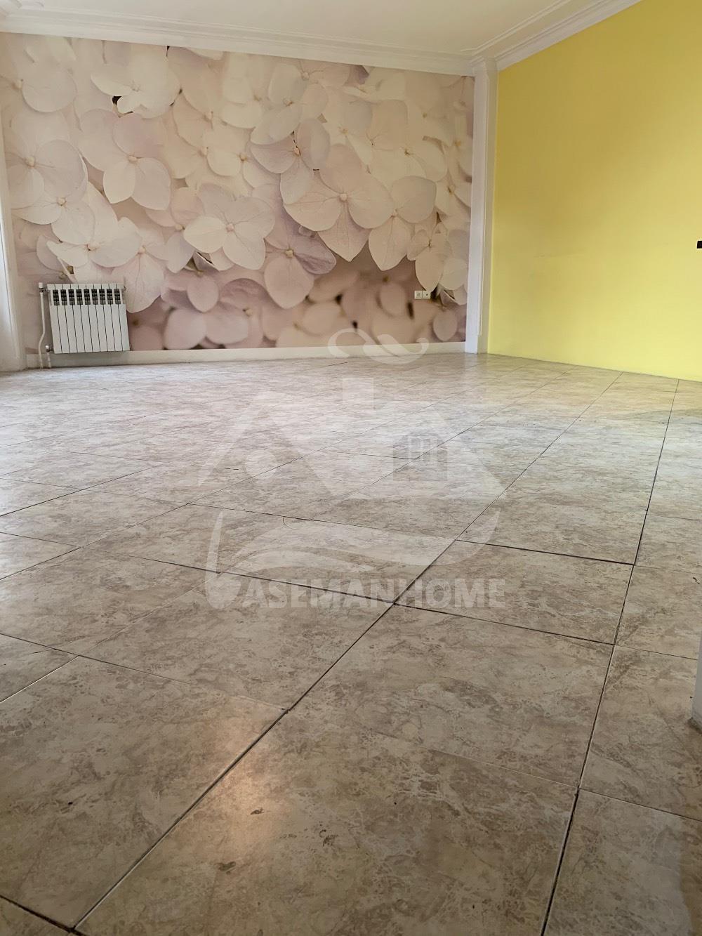 ۶۵متر خوش نقشه دارای دو پارکینگ
