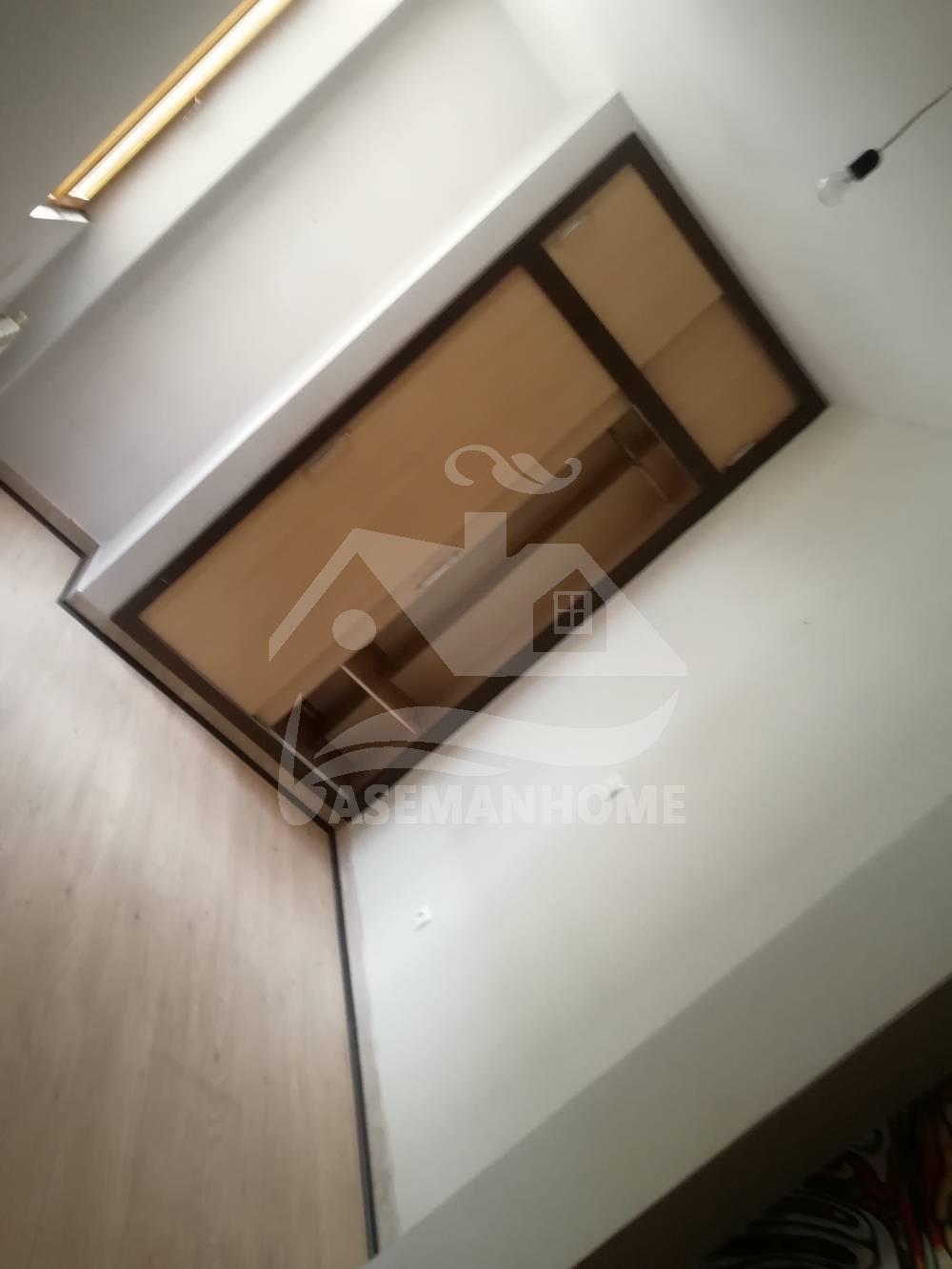 88متر طبقه دوم پارکینگ و انباری 