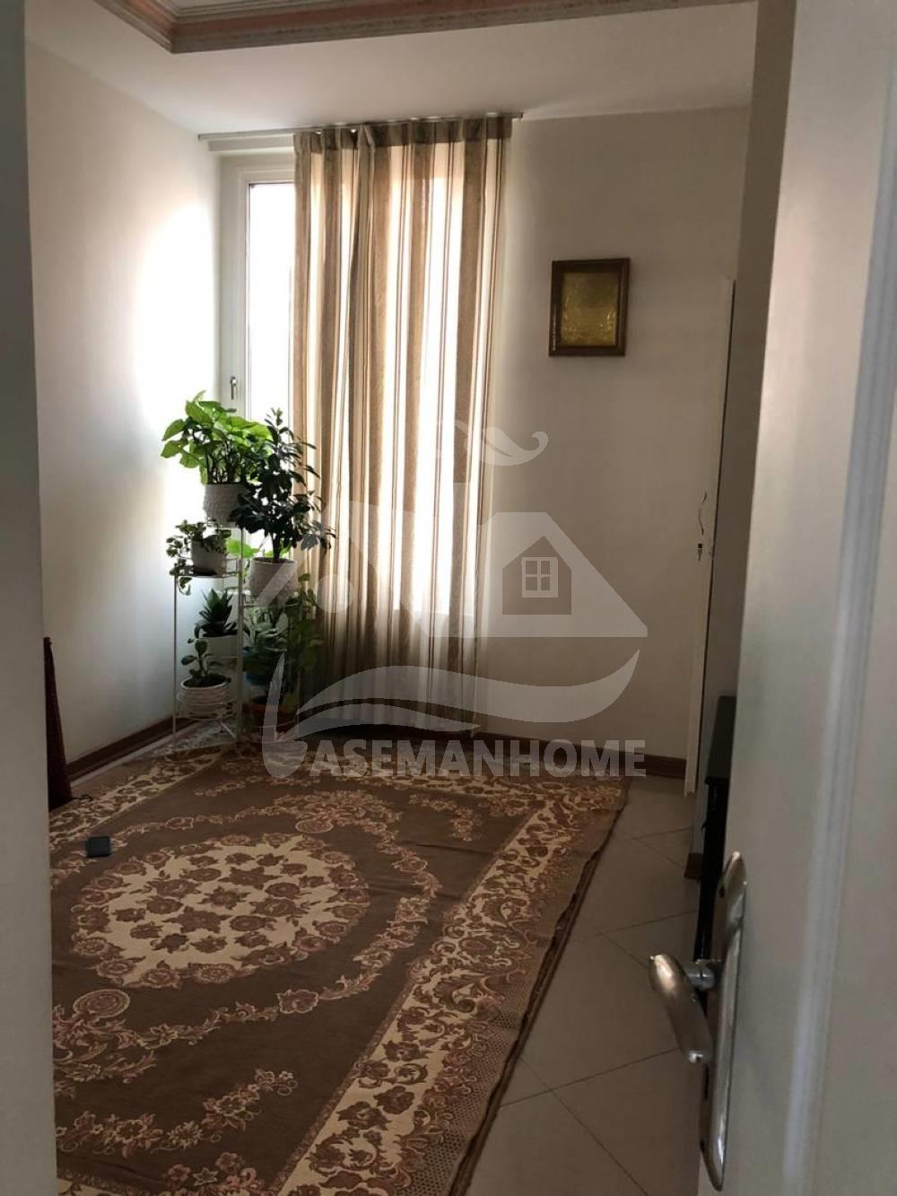 ۹۰ متر آپارتمان نو و نقشه 